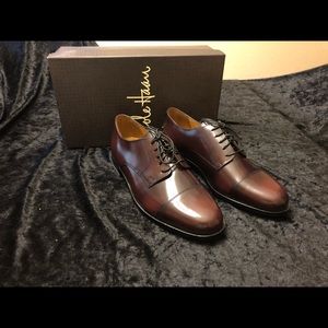 Mens Cole Haan Lace up dress shoes